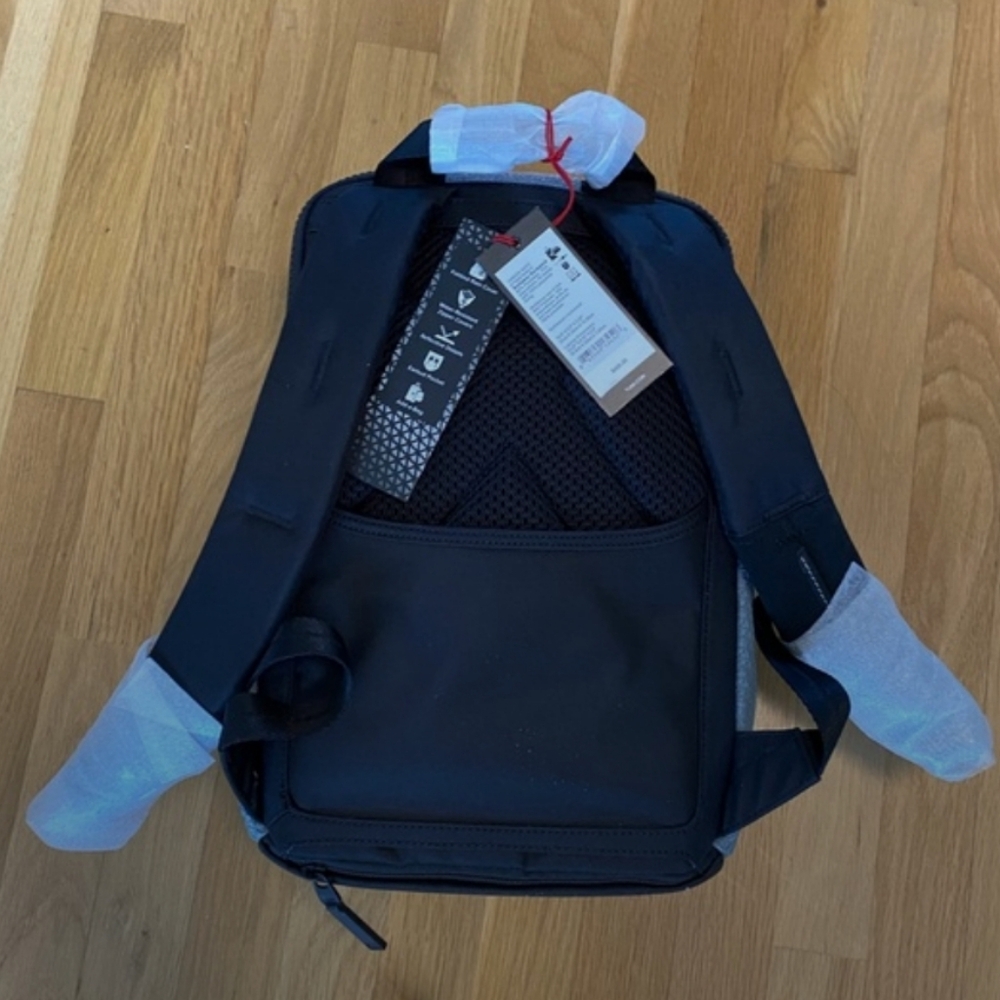 Tumi Rucksack: New With Tags backpack - Picture 4 of 8